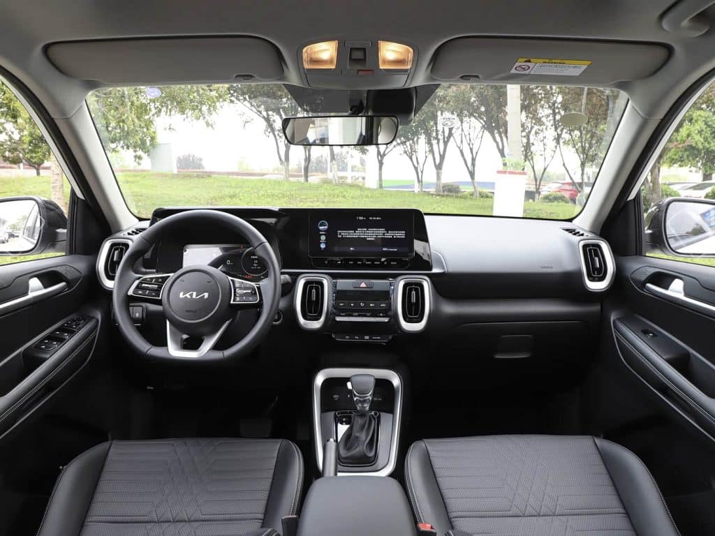 1400x1050_autohomecar__ChxoHWYREm2AVBvpAC95GCYTNi8235