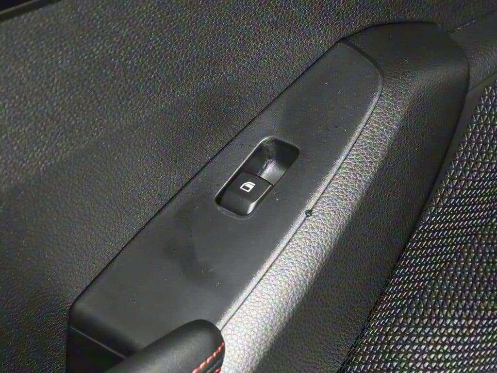 1400x1050_autohomecar__ChxpV2iQU2iAJV2qACEqHeLTWT8244