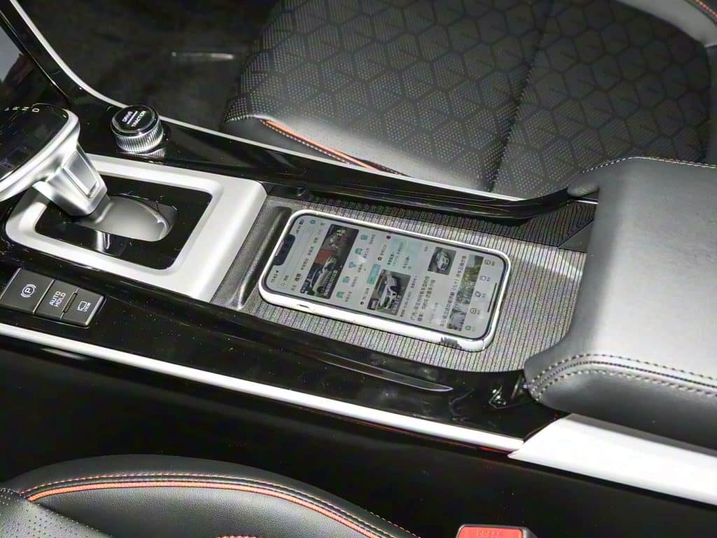 1400x1050_autohomecar__ChxpV2iQUxSAHqS0ACIFjjDWvtw452