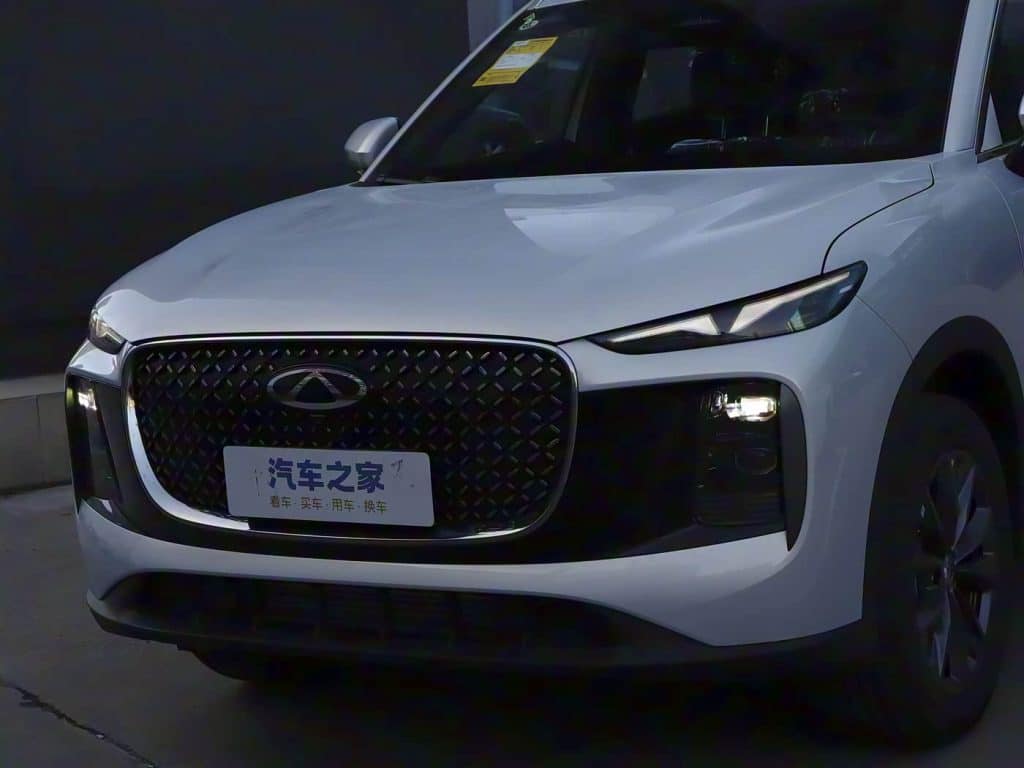 1400x1050_autohomecar__ChxpV2kq1R2AGpblACzhd5HHKSE421