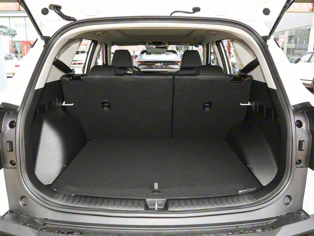 1400x1050_autohomecar__ChxpVWiQU2WASXveAB9h1v5_NdQ993