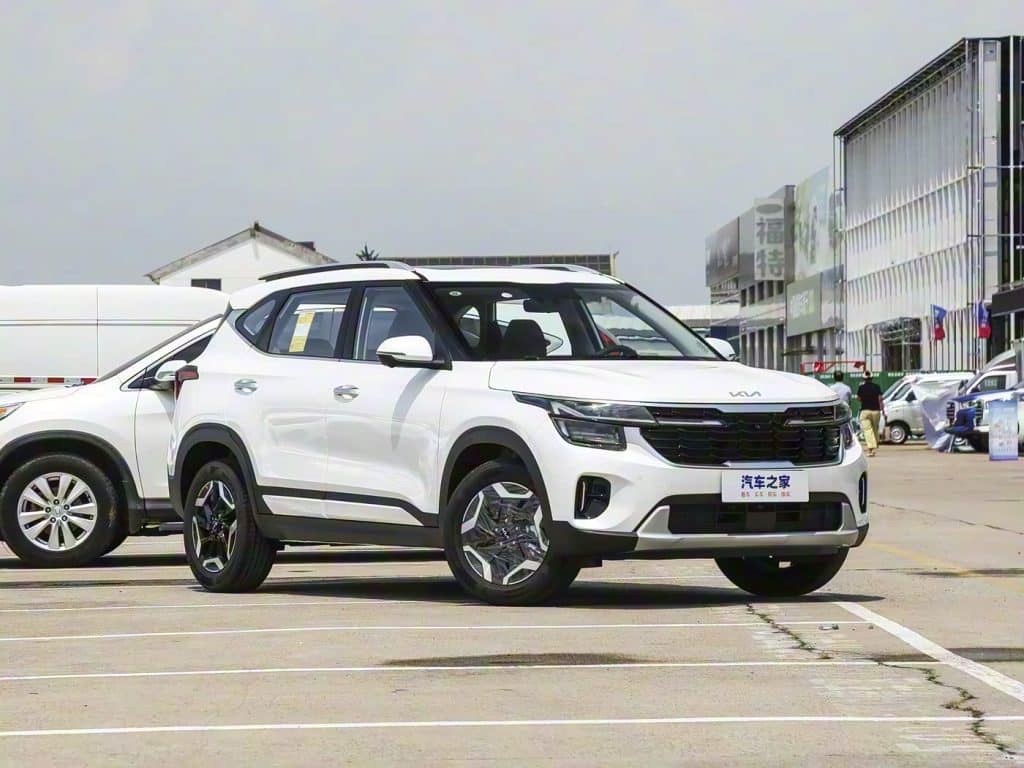 1400x1050_autohomecar__ChxpVWiQUo-ANnYlABrDyPal9oE258