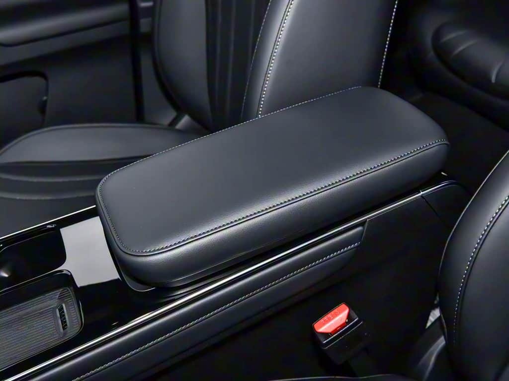 1400x1050_autohomecar__ChxpVWkiyeOAfu_YABGSkXi3_ZY177