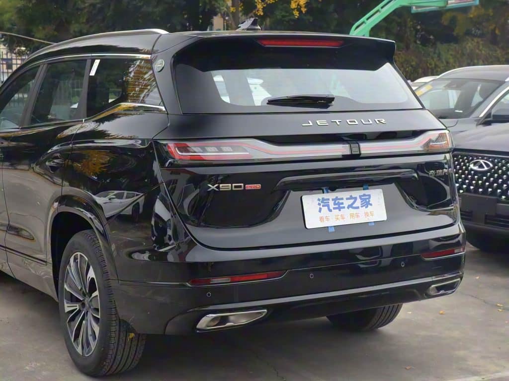 1400x1050_autohomecar__ChxpVWkx7uOAUYrVAB0TxxgDHr4737