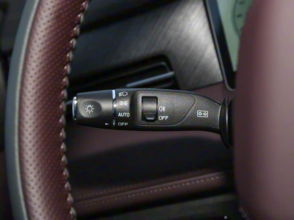 1400x1050_autohomecar__ChxpVmk-STiAXSnbABOHzdnNUtM439
