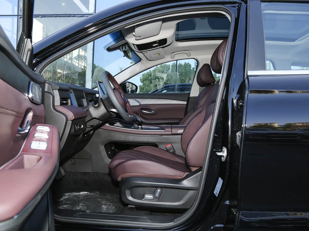 1400x1050_autohomecar__ChxpVmk-SUaAXBViABau0a8nA6M790