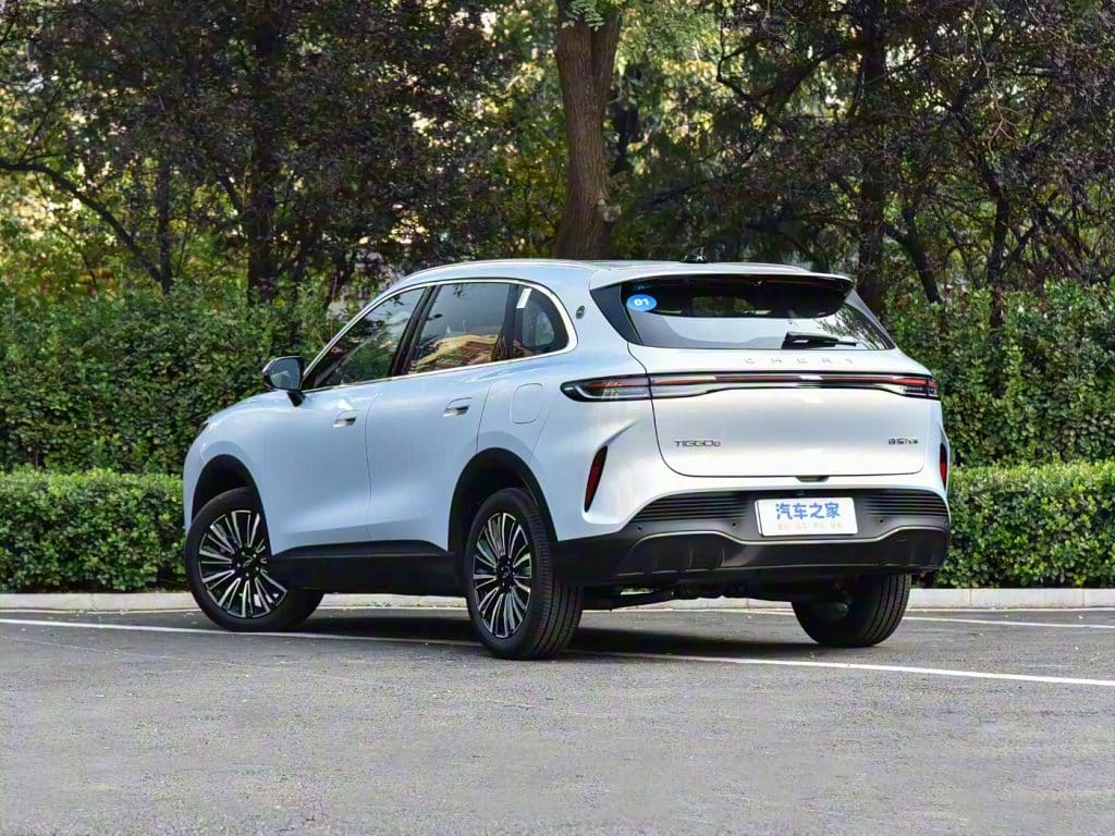 1400x1050_autohomecar__ChxpVmkAyP-AXdtNAES5FJWlAs8008