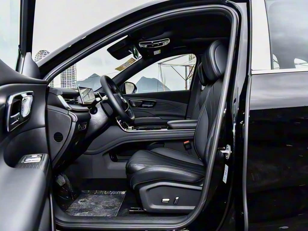 1400x1050_autohomecar__ChxpVmkiyeWAbj31ABJ4R3qmBVI452