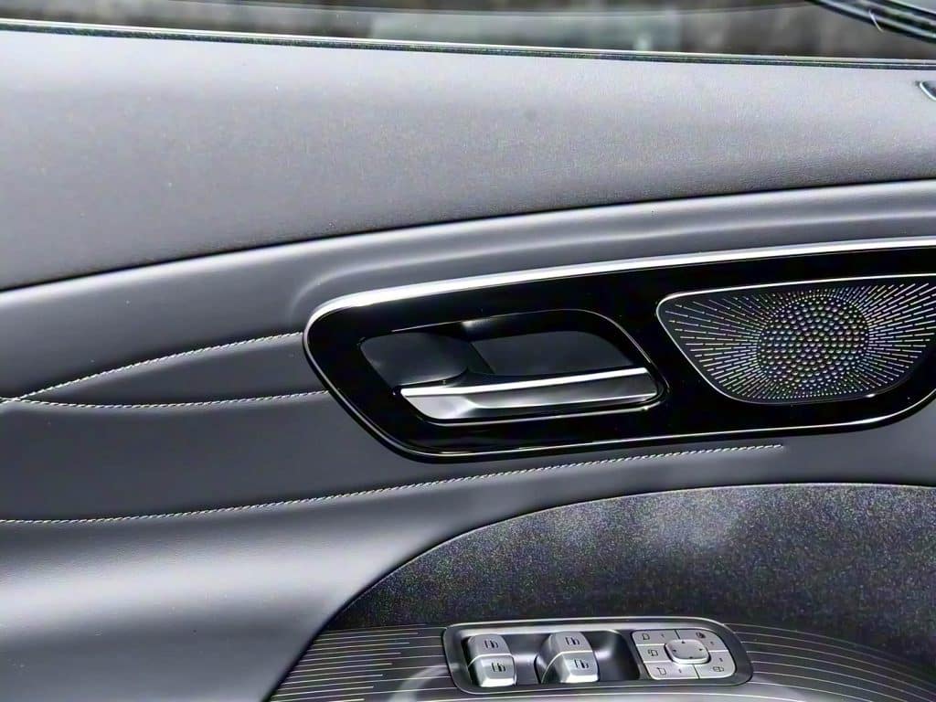 1400x1050_autohomecar__ChxpWGkiyfKAbcDwABkRBTqTzLg730