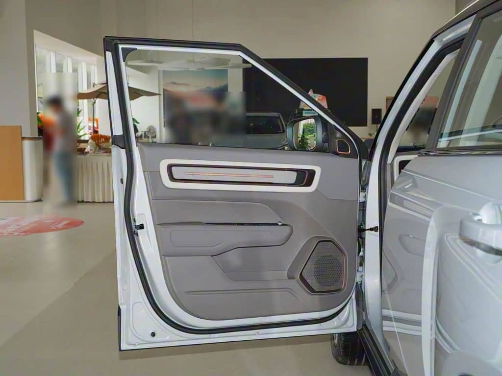 1400x1050_autohomecar__CjIFWGhksa6AFJzmAEYdsNDKkjU155