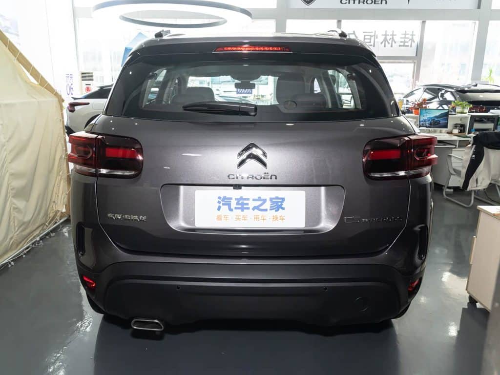 1400x1050_autohomecar__Chtk3WhL6feAGM8CACZgkeeQzsM324