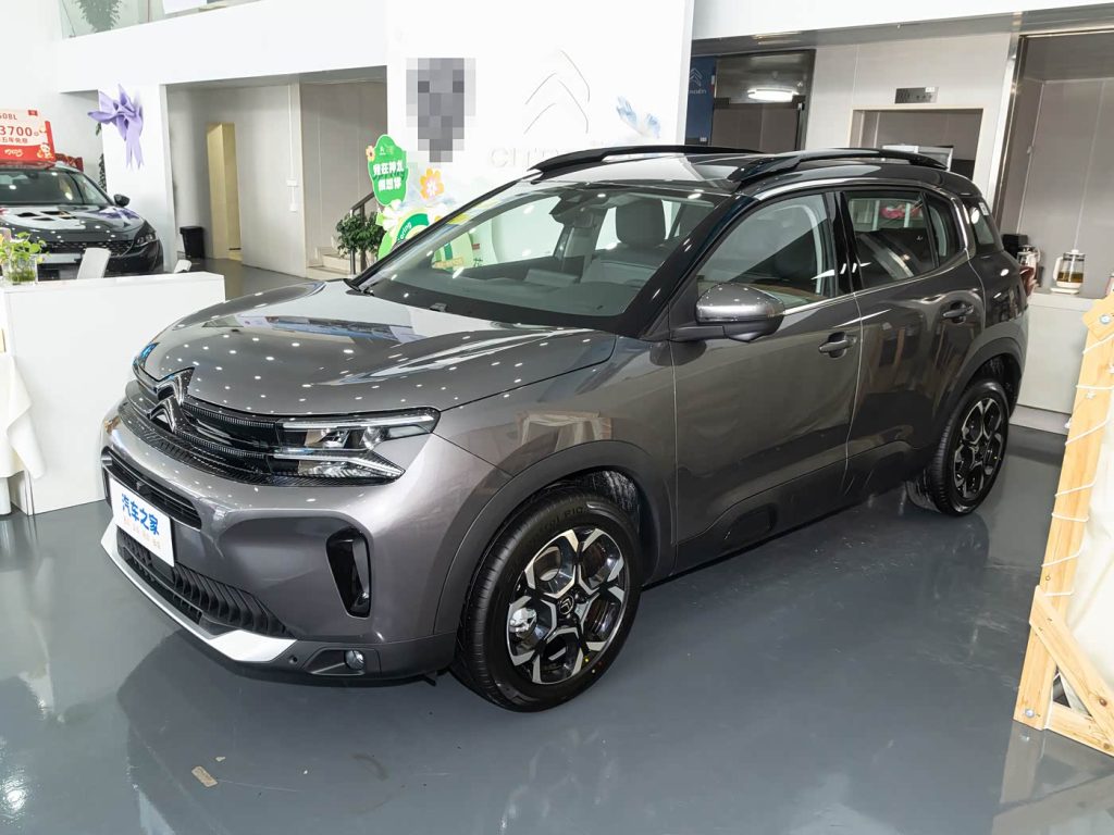 1400x1050_autohomecar__Chtk3WhL6fmAKNvuACdYqlQgC98973