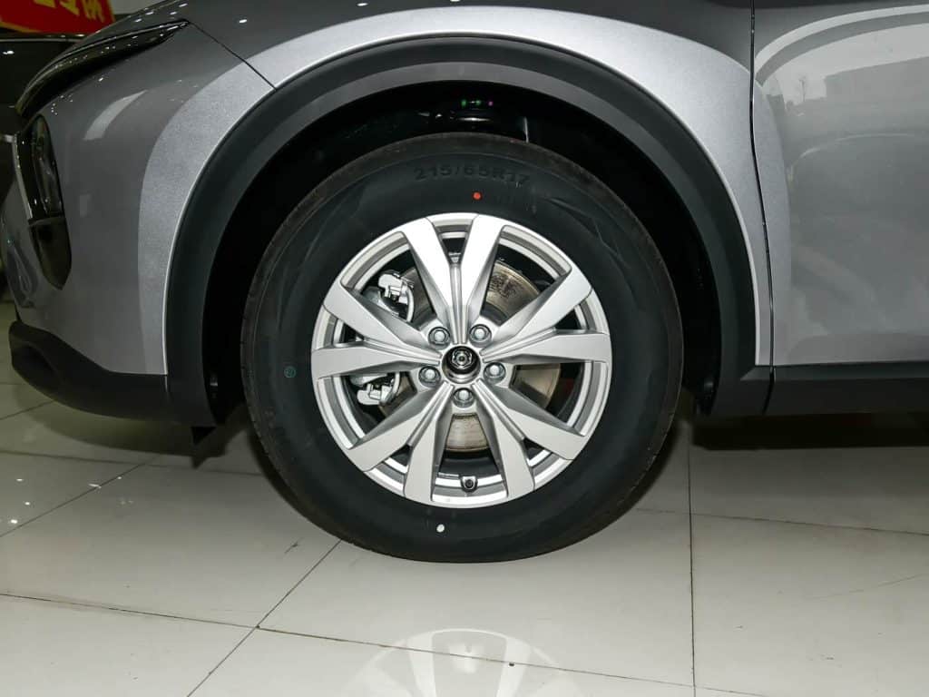 1400x1050_autohomecar__ChtlyGfYD3uAEG_ZABIR2DKFm0M481