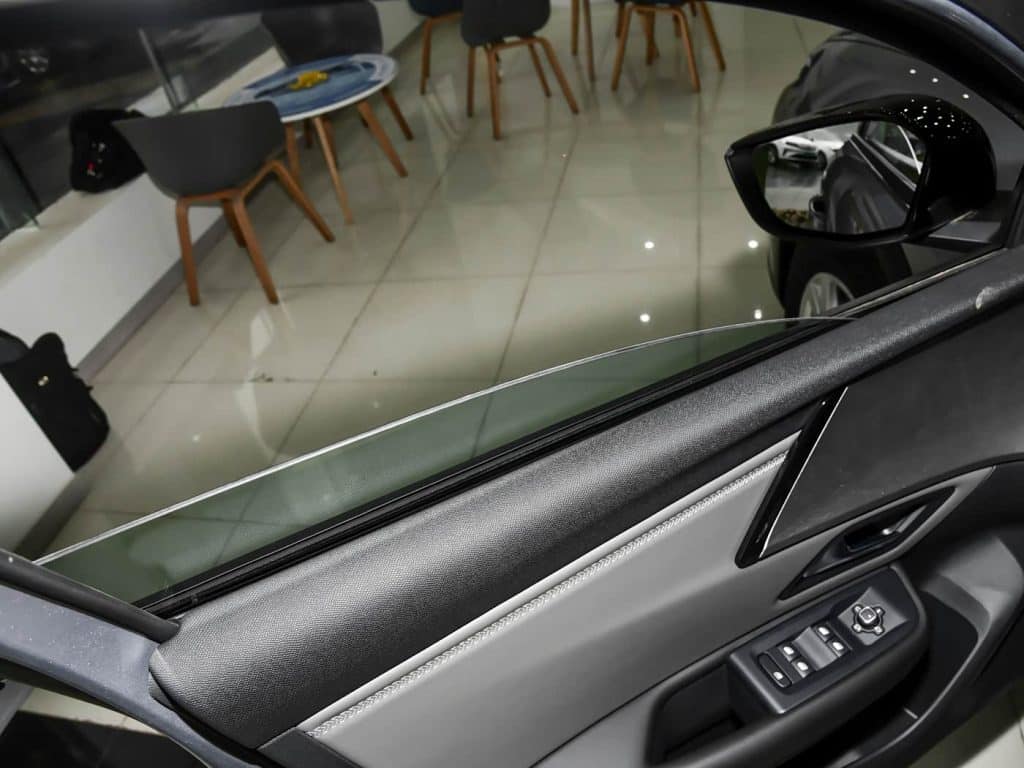 1400x1050_autohomecar__ChtlyGfYDl2AUbTaABTpWdVQtMc078