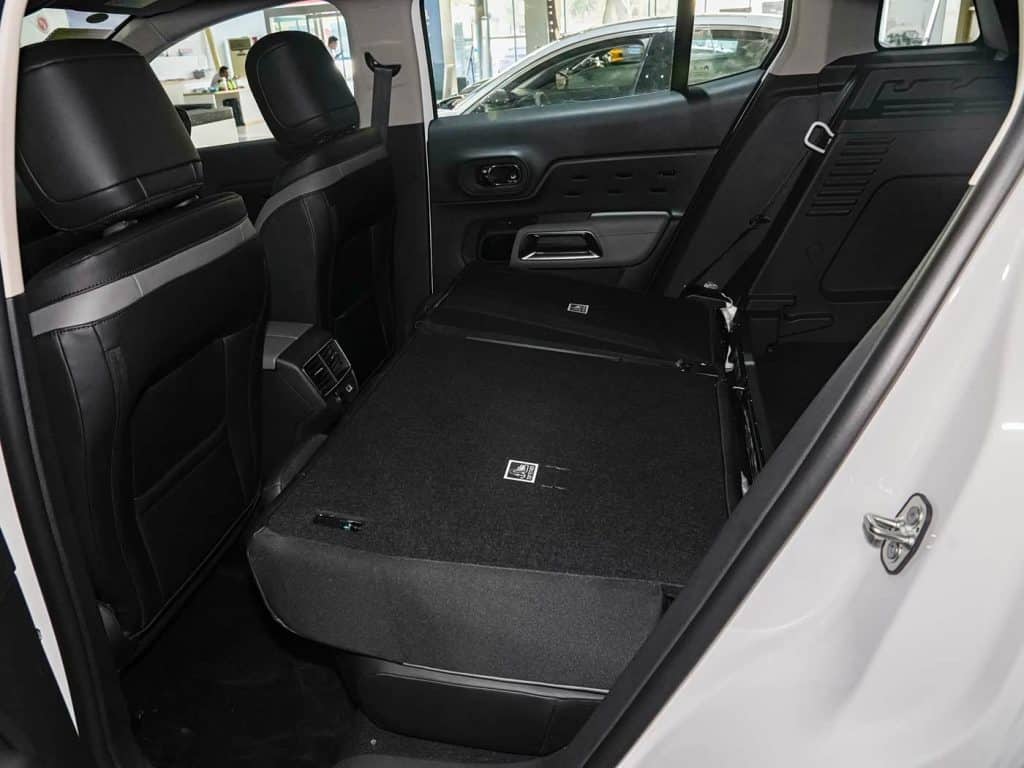 1400x1050_autohomecar__ChxoHmhLtnyAJoa7ACXI5DYCHsg407