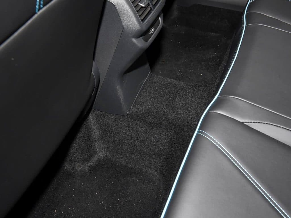 1400x1050_autohomecar__ChxpV2kUf9WAKkyIACzRGIna1Rk057