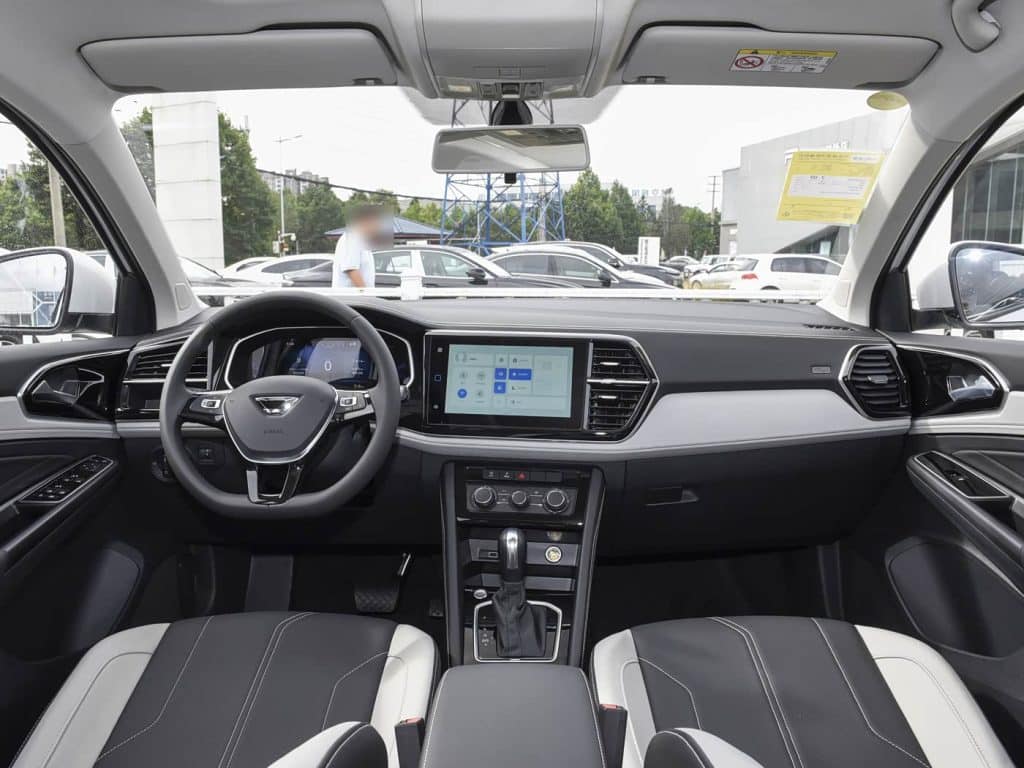 1400x1050_autohomecar__ChxpVWjxAxCAcEPEAD9jayulCdk956