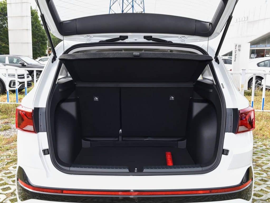 1400x1050_autohomecar__ChxpVWjxAySAZZouABjVHy3zYOk438