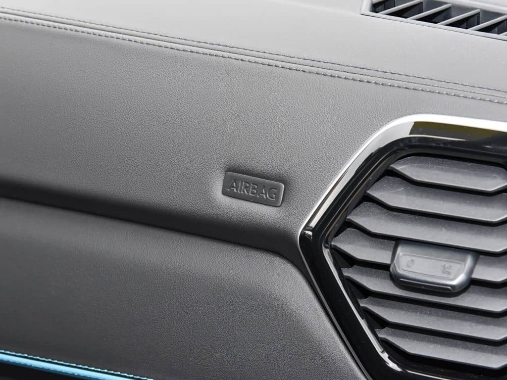 1400x1050_autohomecar__ChxpVWkUf72AJpeVAC34Q0M0kv4129