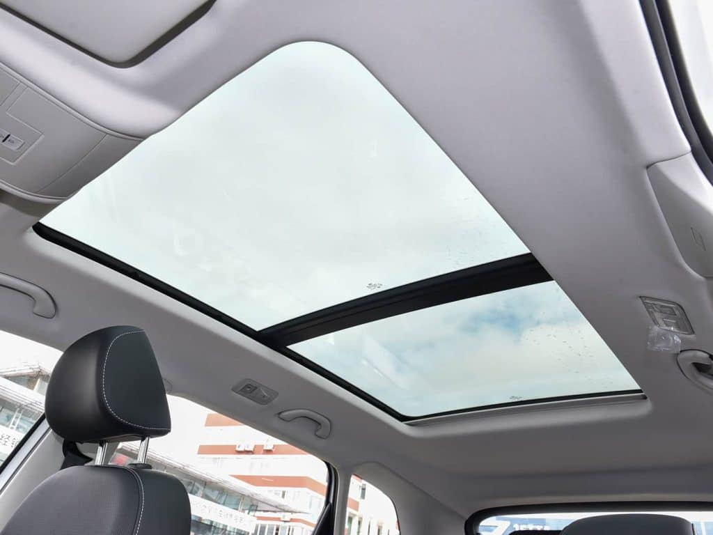 1400x1050_autohomecar__ChxpVmjxAxyAIHy3ABOWaVuvO-0443