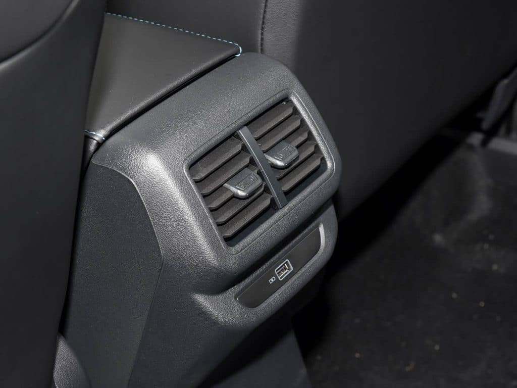 1400x1050_autohomecar__ChxpWGkUf9SAEUFkACeZXhRuIGM792
