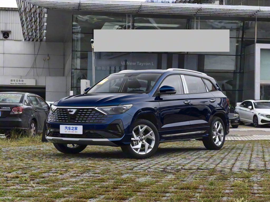 1400x1050_autohomecar__ChxpWGk_4GqAaFQMADyeM-lQFsY439