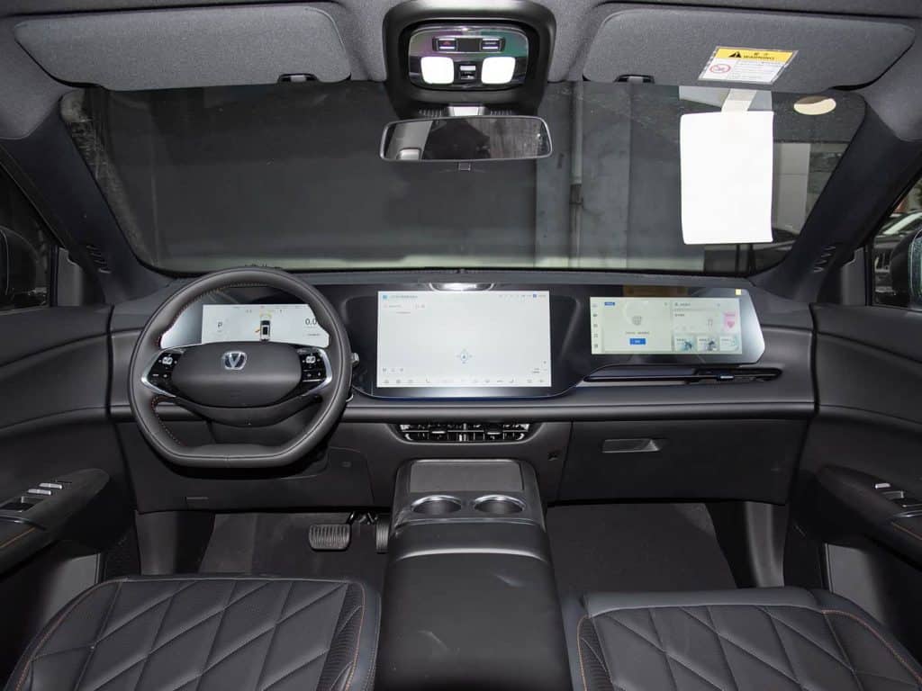 1400x1050_autohomecar__Chtk2WcN7QGAANc6ADpxakGJVtg816