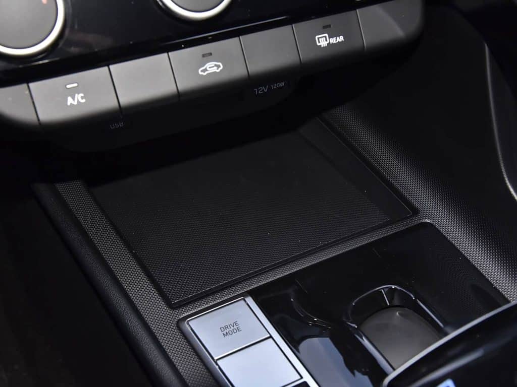 1400x1050_autohomecar__ChtlyGYf6M2AfiBcAB8iEeAcZgM677
