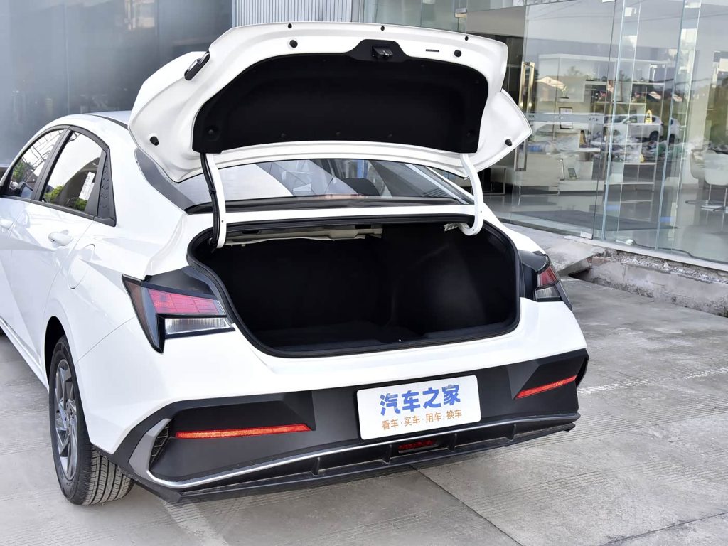 1400x1050_autohomecar__ChtlyGYf6RiADEnwACUDshA7_PE246