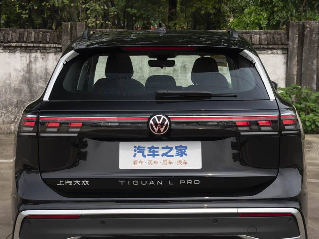 1400x1050_autohomecar__ChtpWGnXsLKAZIU1ACpJI4Hqa-w531
