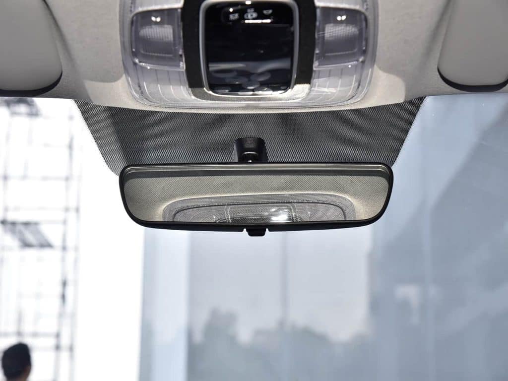 1400x1050_autohomecar__ChxoHWYf6QuADd9JACHNUqENqqA310