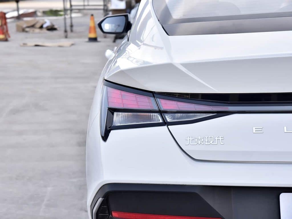 1400x1050_autohomecar__ChxoHWYf6U2AWTmOABb5E6qOpC8538