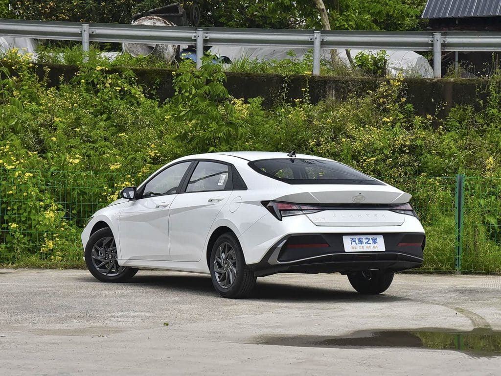 1400x1050_autohomecar__ChxoHmYf6IaAN2OLADTuUOKkOmY612