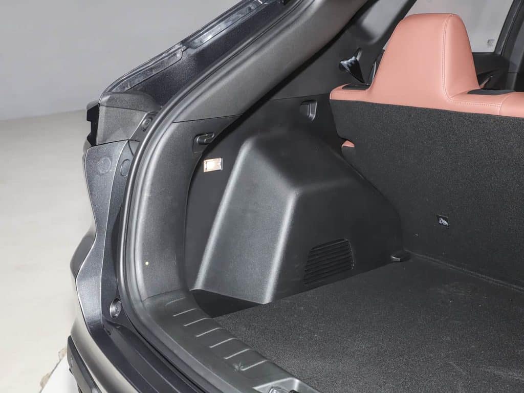 1400x1050_autohomecar__ChxpV2i1a_OAHn7CACg6isb8kuY154