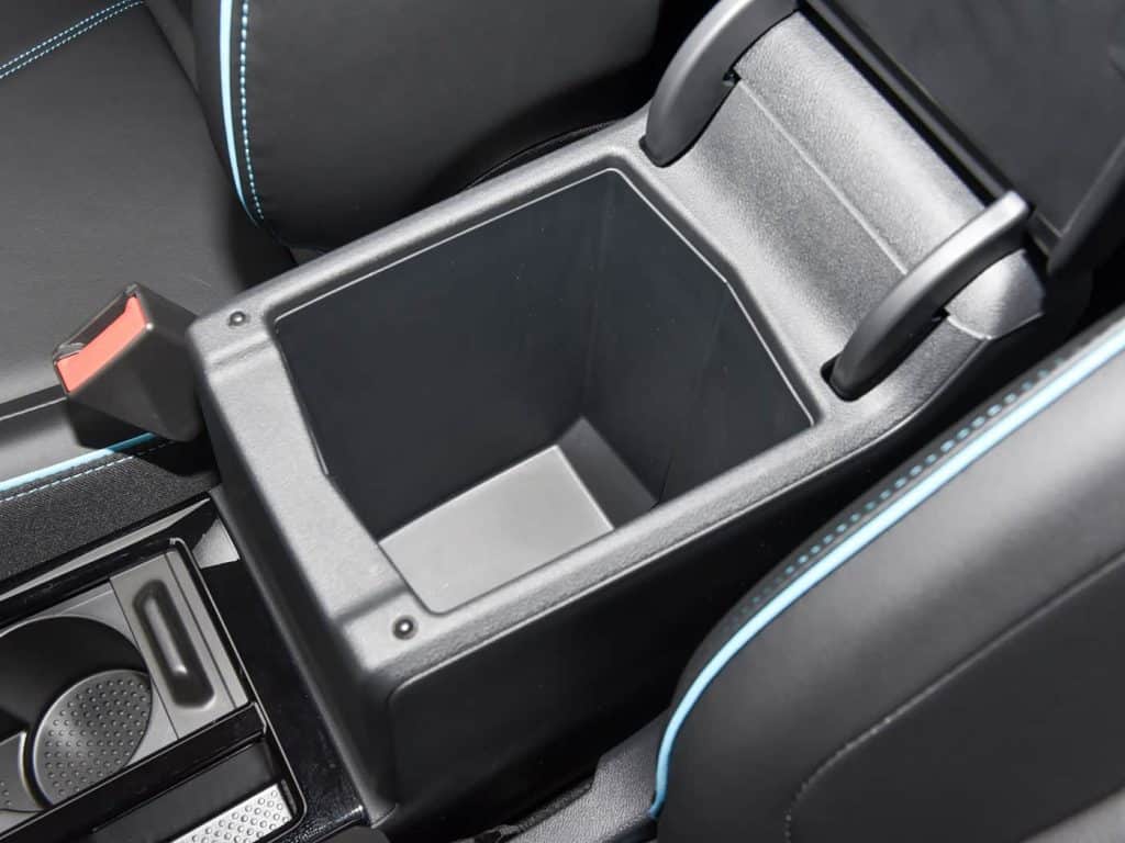 1400x1050_autohomecar__ChxpV2kUf8yAfEjJACinAUzxpOA647