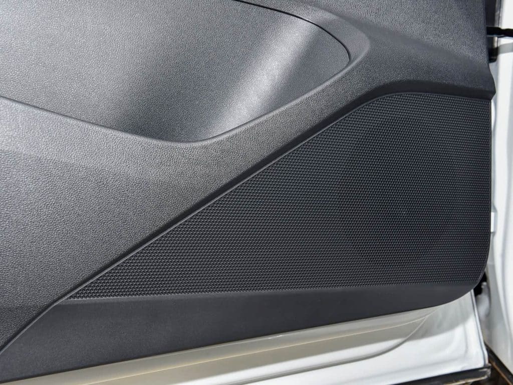 1400x1050_autohomecar__ChxpV2kUf9-Acv-UADv1jzRCz1U353