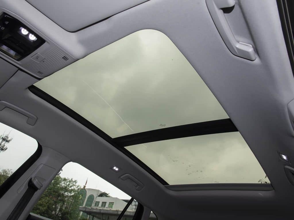 1400x1050_autohomecar__ChxpV2nXsEiAU6vbAC3OYIWy9PU507