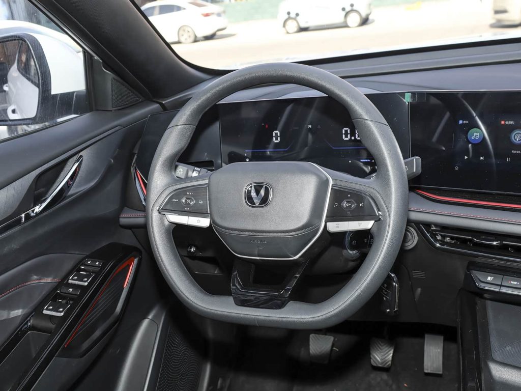 1400x1050_autohomecar__ChxpVWilZfeAGW2qACFv5WzACAU481