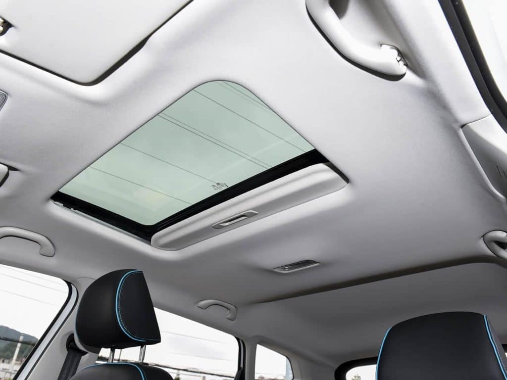 1400x1050_autohomecar__ChxpVWkUf9SADWKyAChR8gBbndY603
