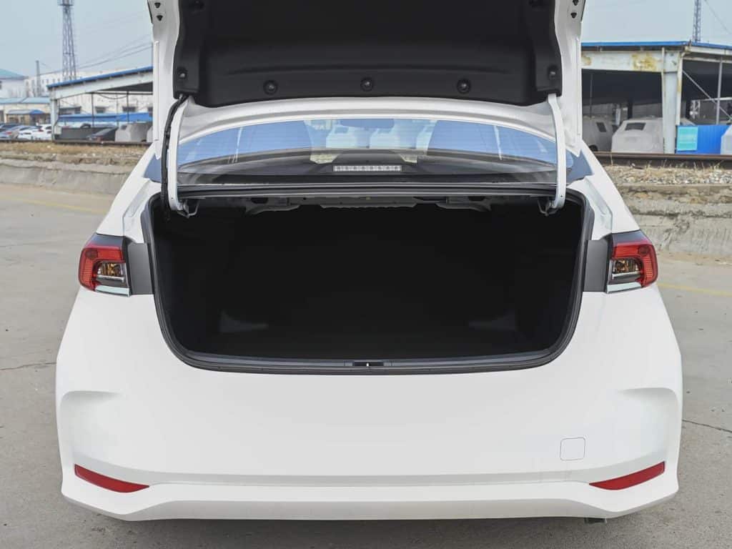 1400x1050_autohomecar__ChxpVWnGN2uAMZYAACIiNk-mzLM724