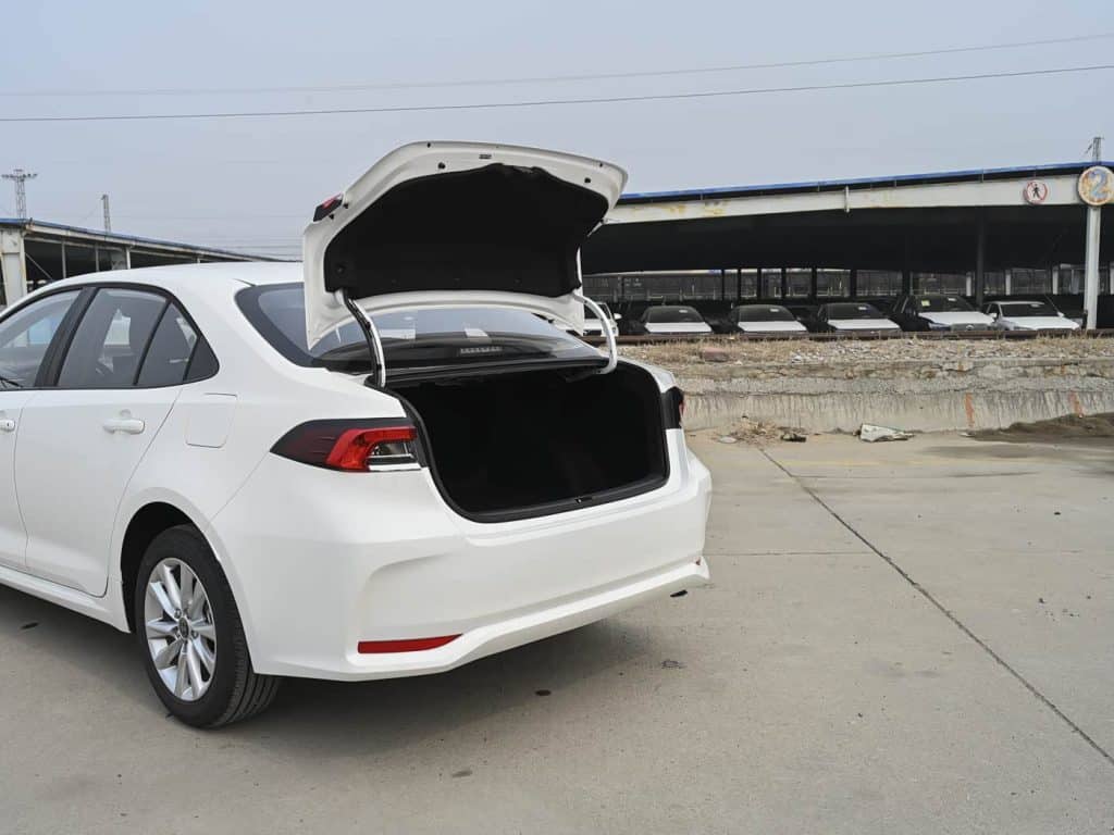 1400x1050_autohomecar__ChxpVWnGN3WAJpKZAC1bSDZIPqo871