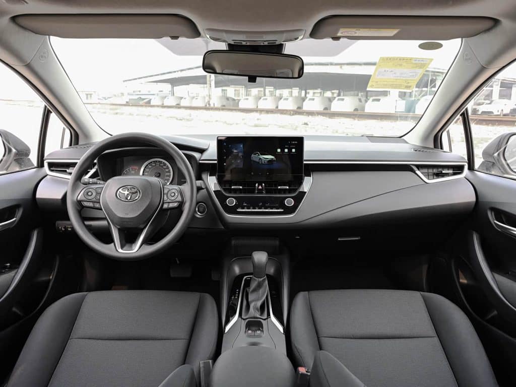 1400x1050_autohomecar__ChxpVWnGNviAM4VdAC0X2O2kygY071