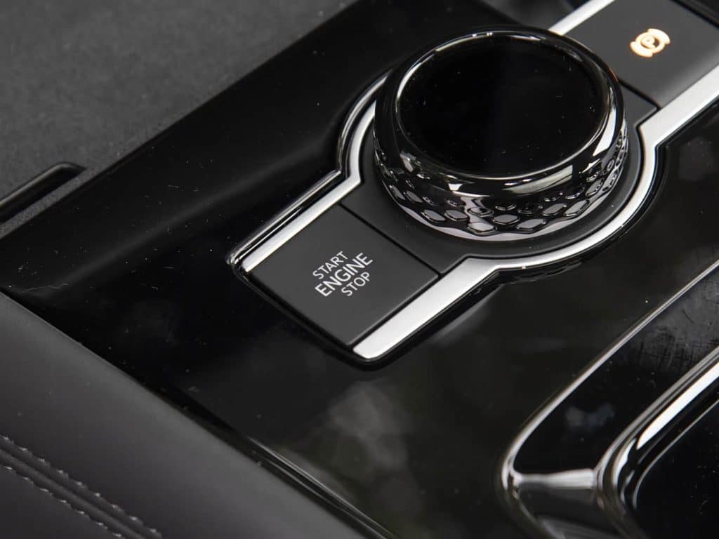 1400x1050_autohomecar__ChxpVWnXsCOAAi7BACSFCcG72rk146