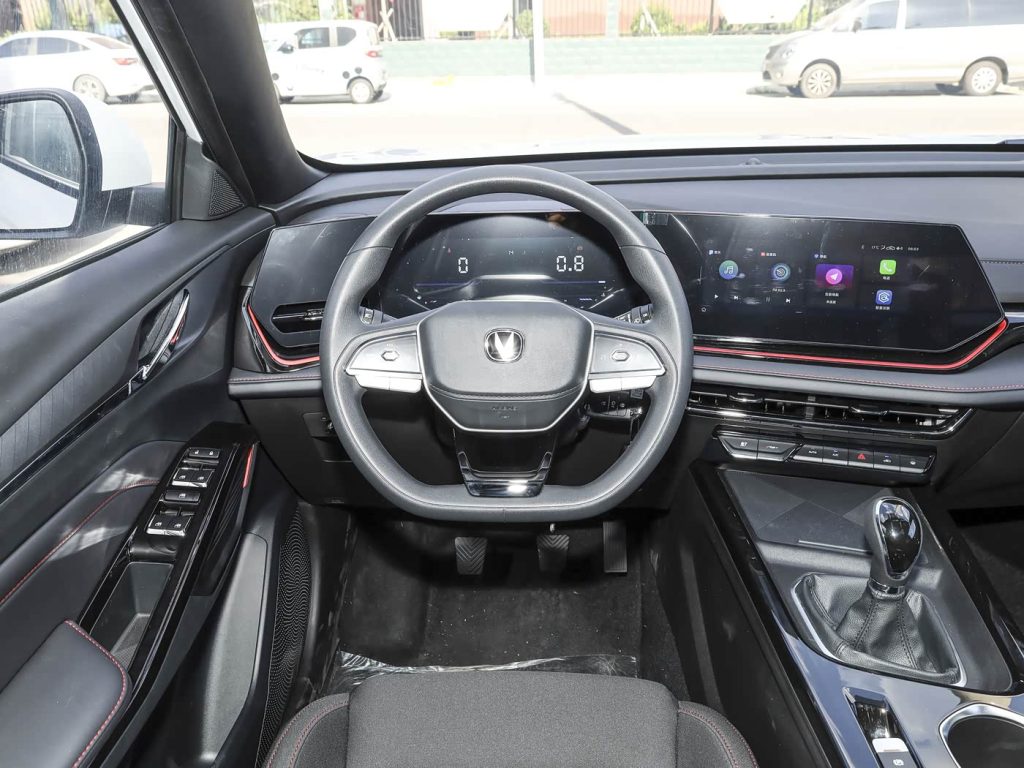 1400x1050_autohomecar__ChxpWGilZfmAWbPZAFWQLQXuRV4698