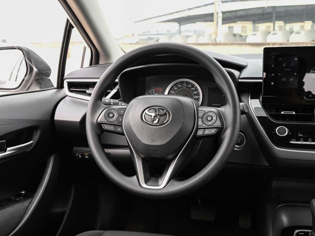 1400x1050_autohomecar__ChxpWGnGNvyAD1qYACCCZMgSA-s421